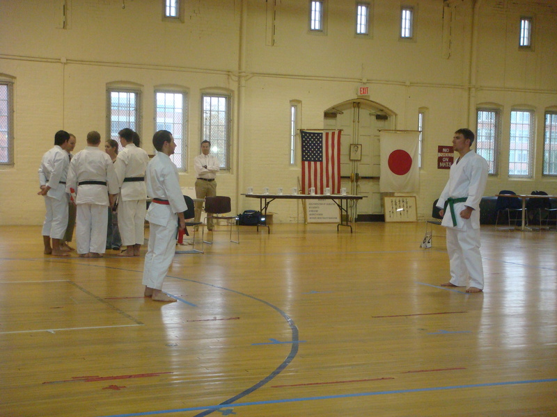 Image: /media/?path=/sports/Karate/2007-11-03 2007 UConn Husky Cup/20071103-125850-0.jpg